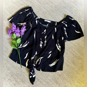 Lush NWT Off Shoulder Tie Front Blouse - Small